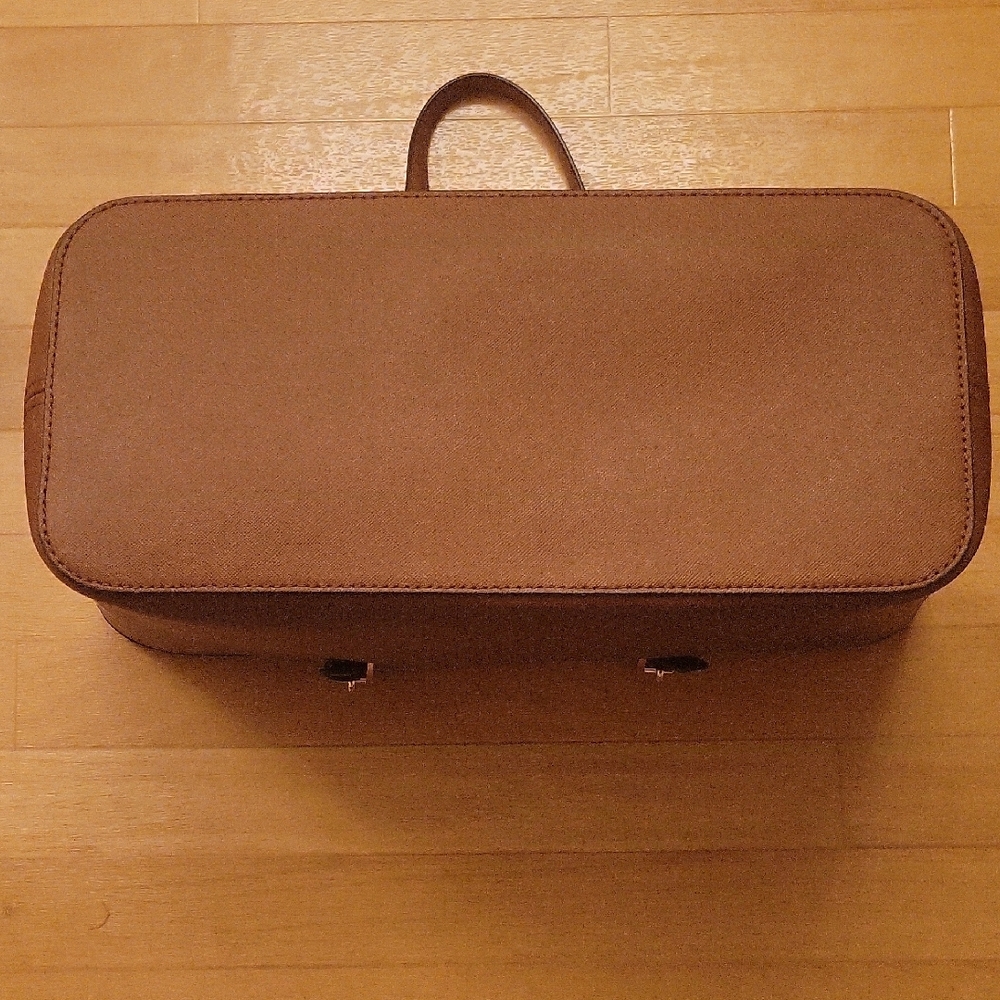 Michael Kors Brown Tote Bag - Picture 5 of 16